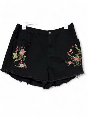 ROMWE Black Denim Shorts with Colorful Floral Embroidery